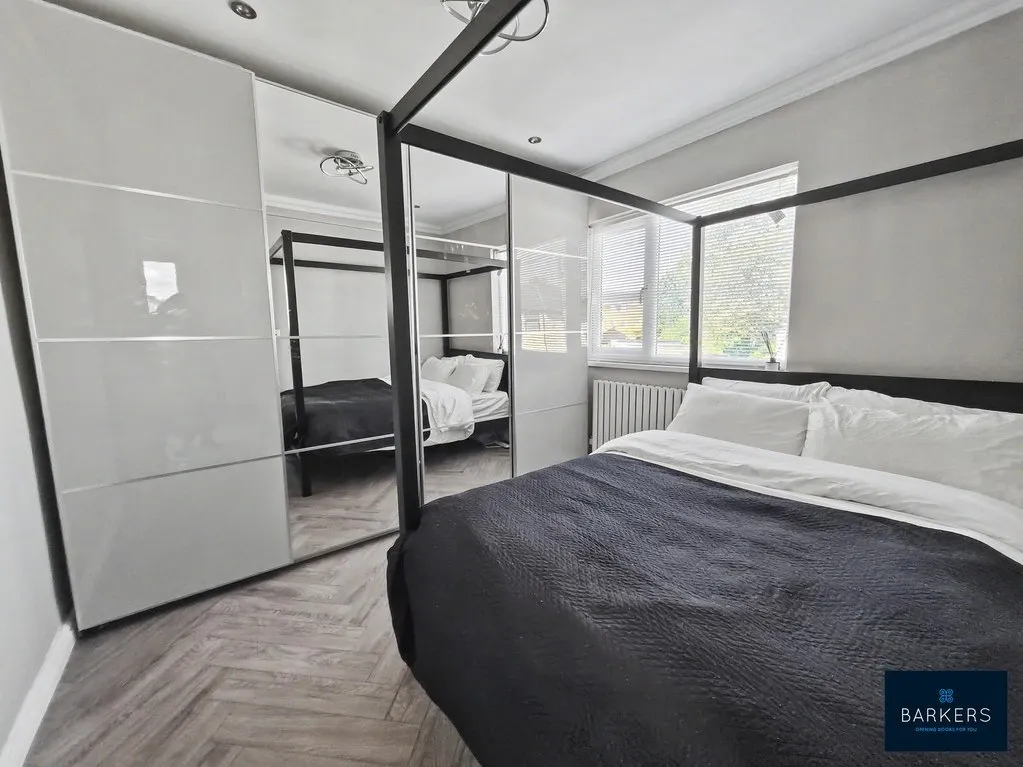 Newhall Road, Bradford 4 BD4 6AE, photo 8