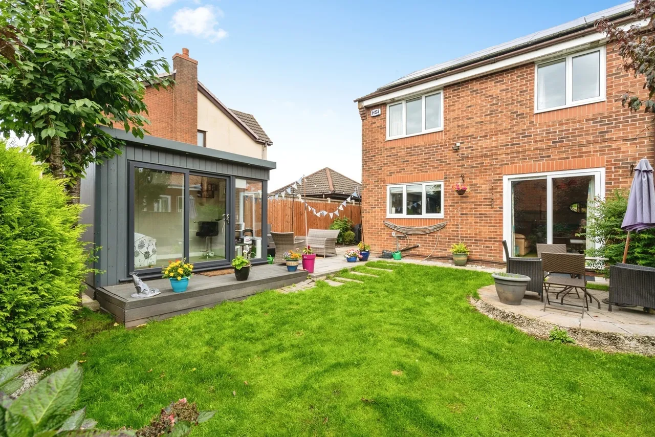 Cherwell Road, Westhoughton, BL5, photo 11