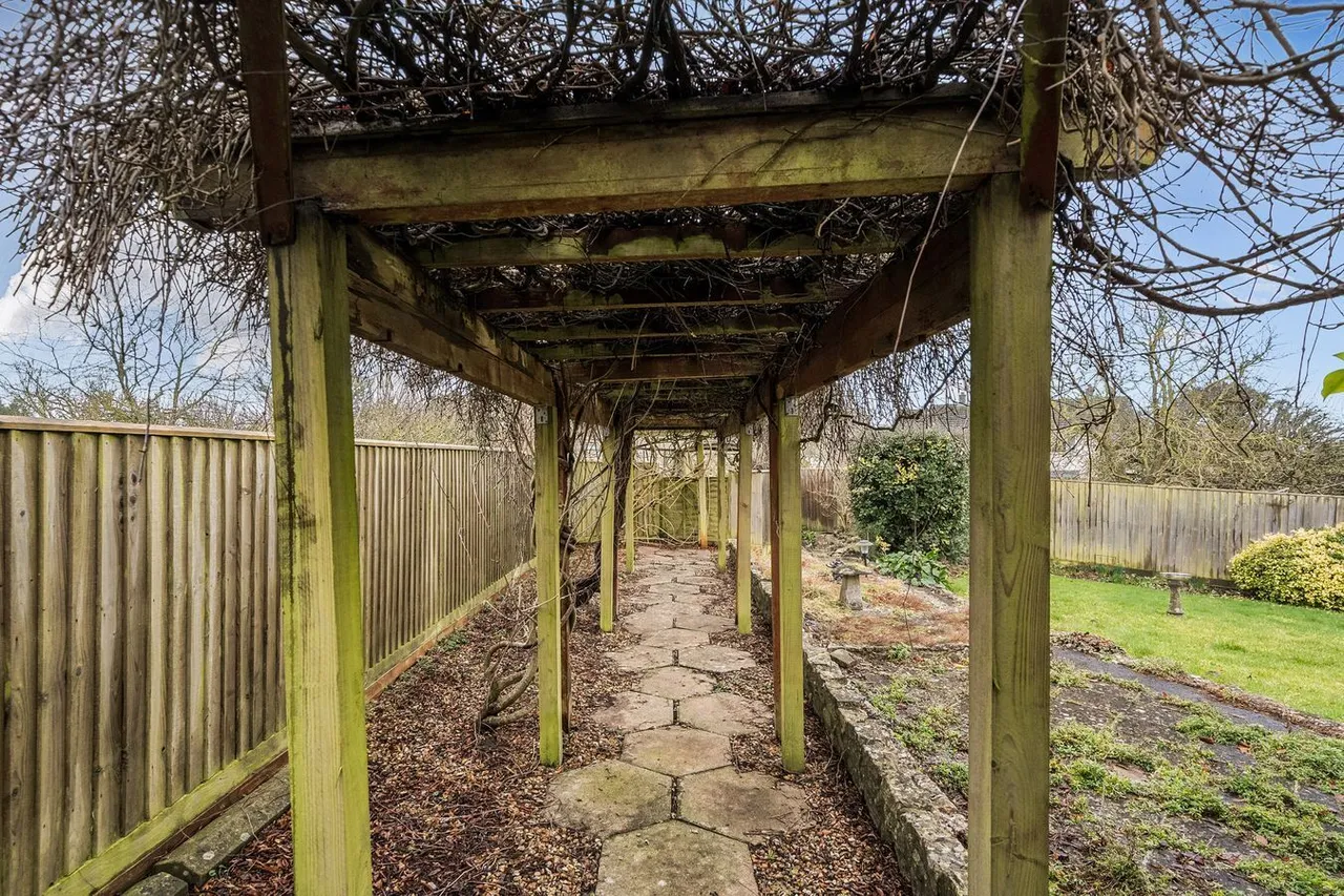 Marsh Road, Rode, BA11, photo 13