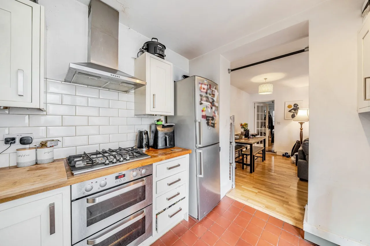 Asylum Road, SE15, photo 15