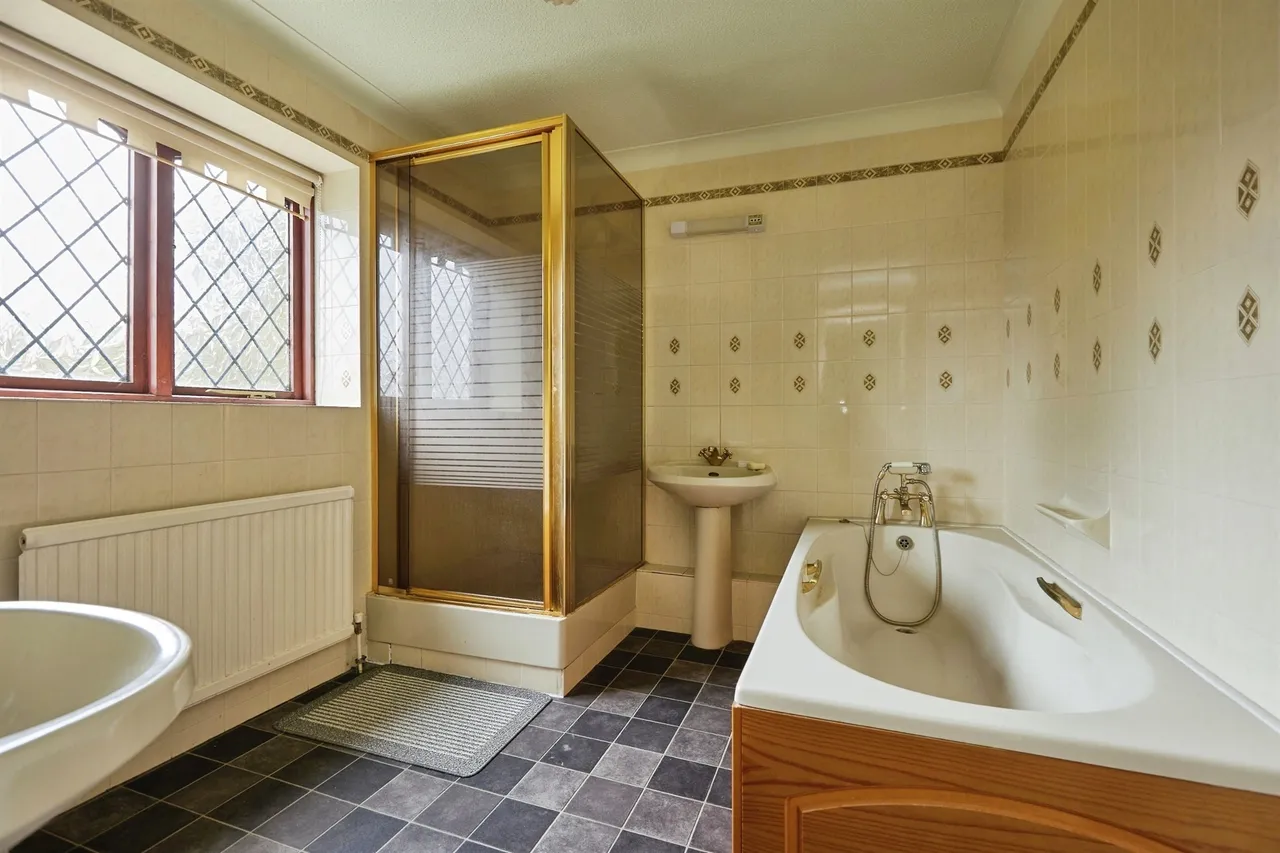 Willow Way, Motcombe, SP7, photo 16