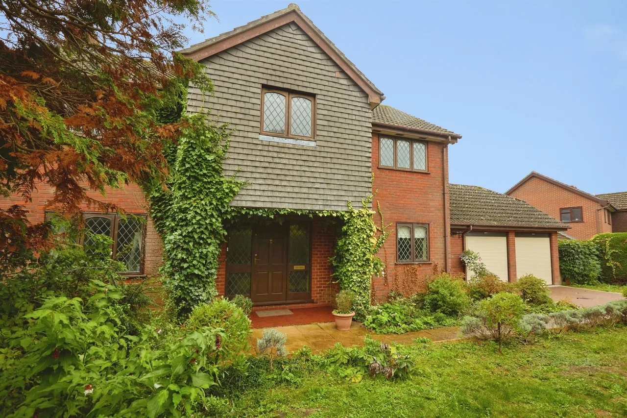 Willow Way, Motcombe, SP7, photo 14