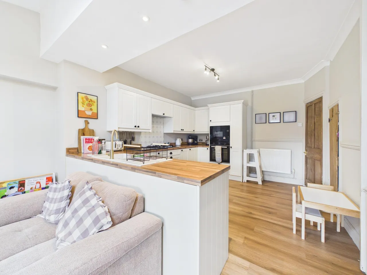 Tyn-Y-Parc Road, Rhiwbina, CF14, photo 5
