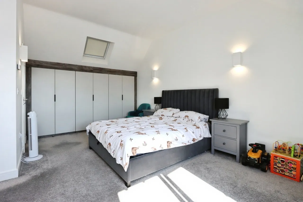 Broomhill Avenue, Waverley, Rotherham, South Yorkshire, S60, photo 20