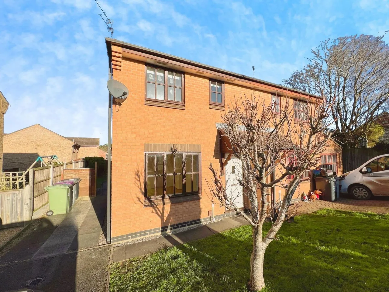 3 bed house for sale, Sunningdale, Grantham, NG31
