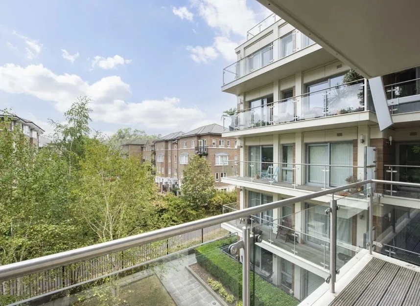 Henry Macaulay Avenue, Kingston Upon Thames, KT2, photo 8