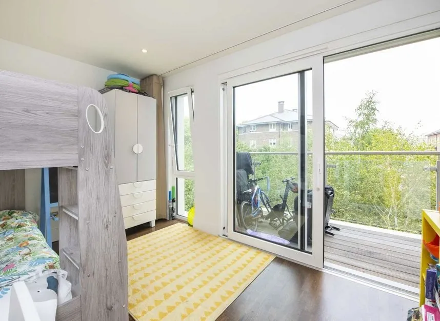 Henry Macaulay Avenue, Kingston Upon Thames, KT2, photo 6