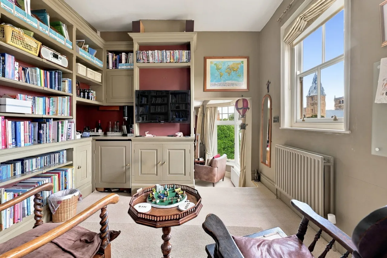 Grade II listed Georgian Townhouse, Westgate, photo 17