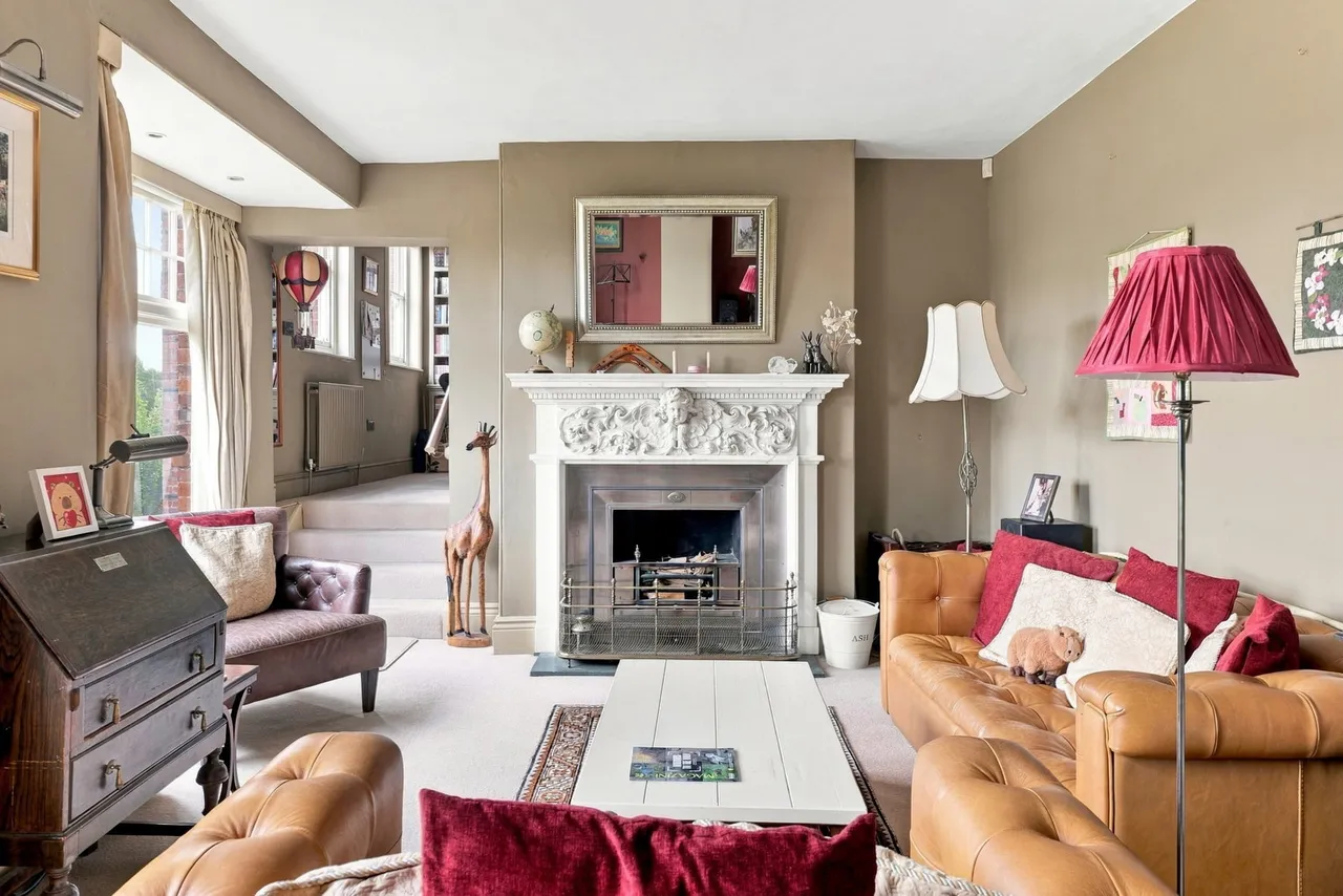Grade II listed Georgian Townhouse, Westgate, photo 7