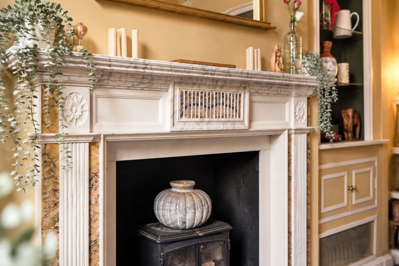 Grade II listed Georgian Townhouse, Westgate, photo 38