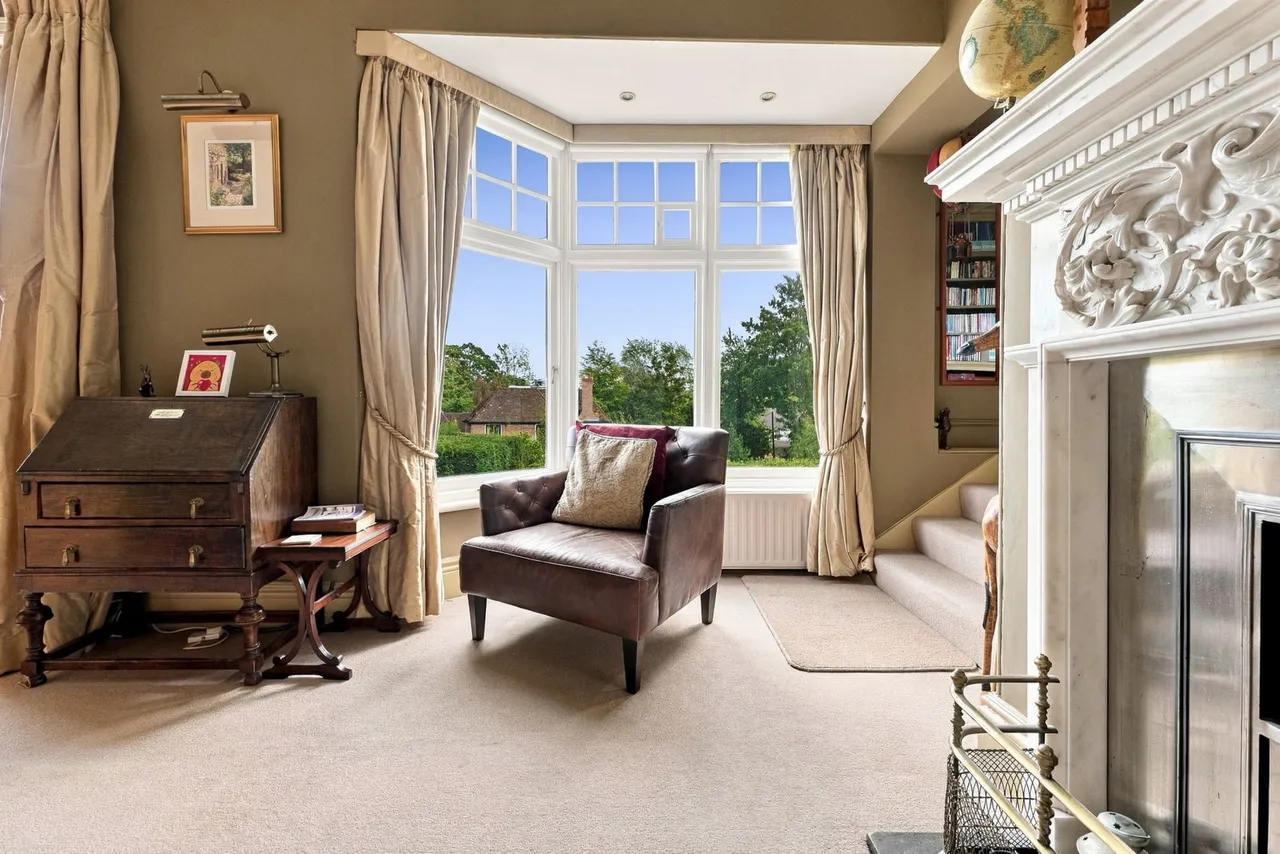 Grade II listed Georgian Townhouse, Westgate, photo 13