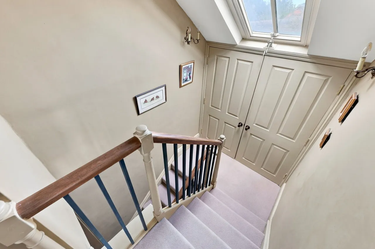 Grade II listed Georgian Townhouse, Westgate, photo 28