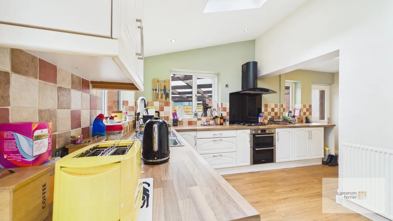 Hazelwood Drive, Bury, BL9 6QH, photo 6
