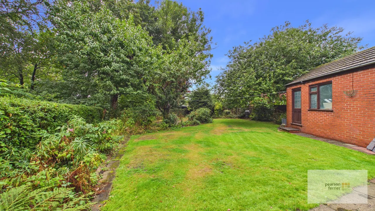 Hazelwood Drive, Bury, BL9 6QH, photo 18