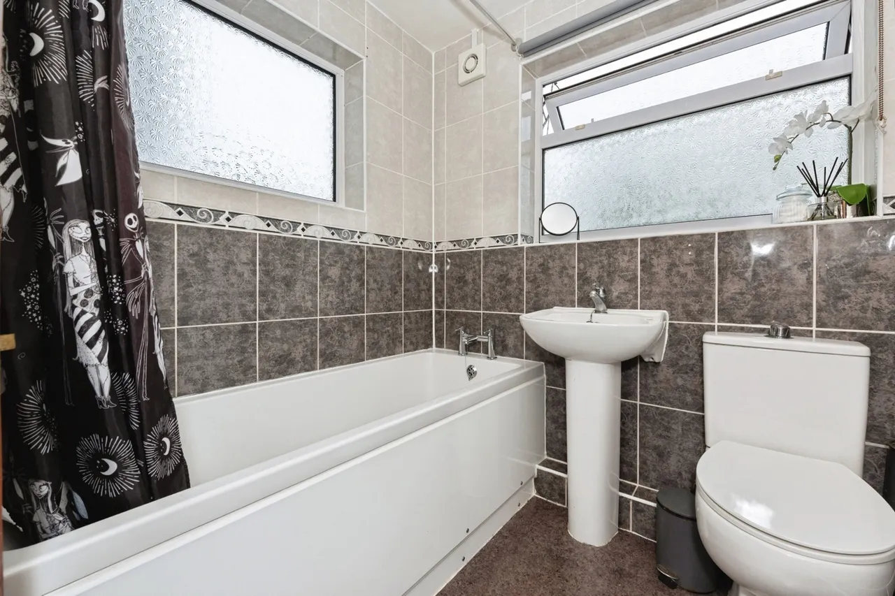 Lower Higham Road, DA12, photo 14