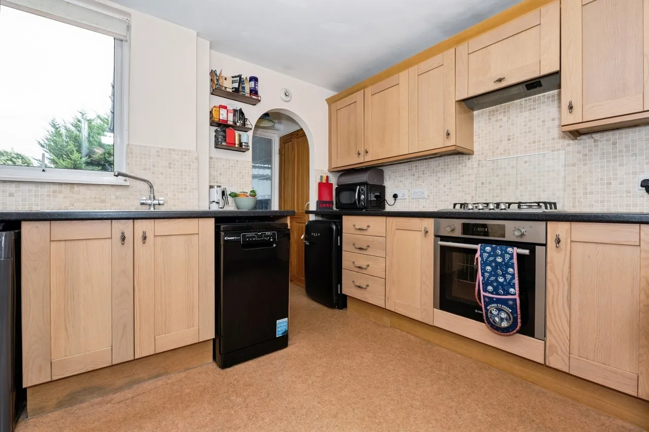 Lower Higham Road, DA12, photo 6