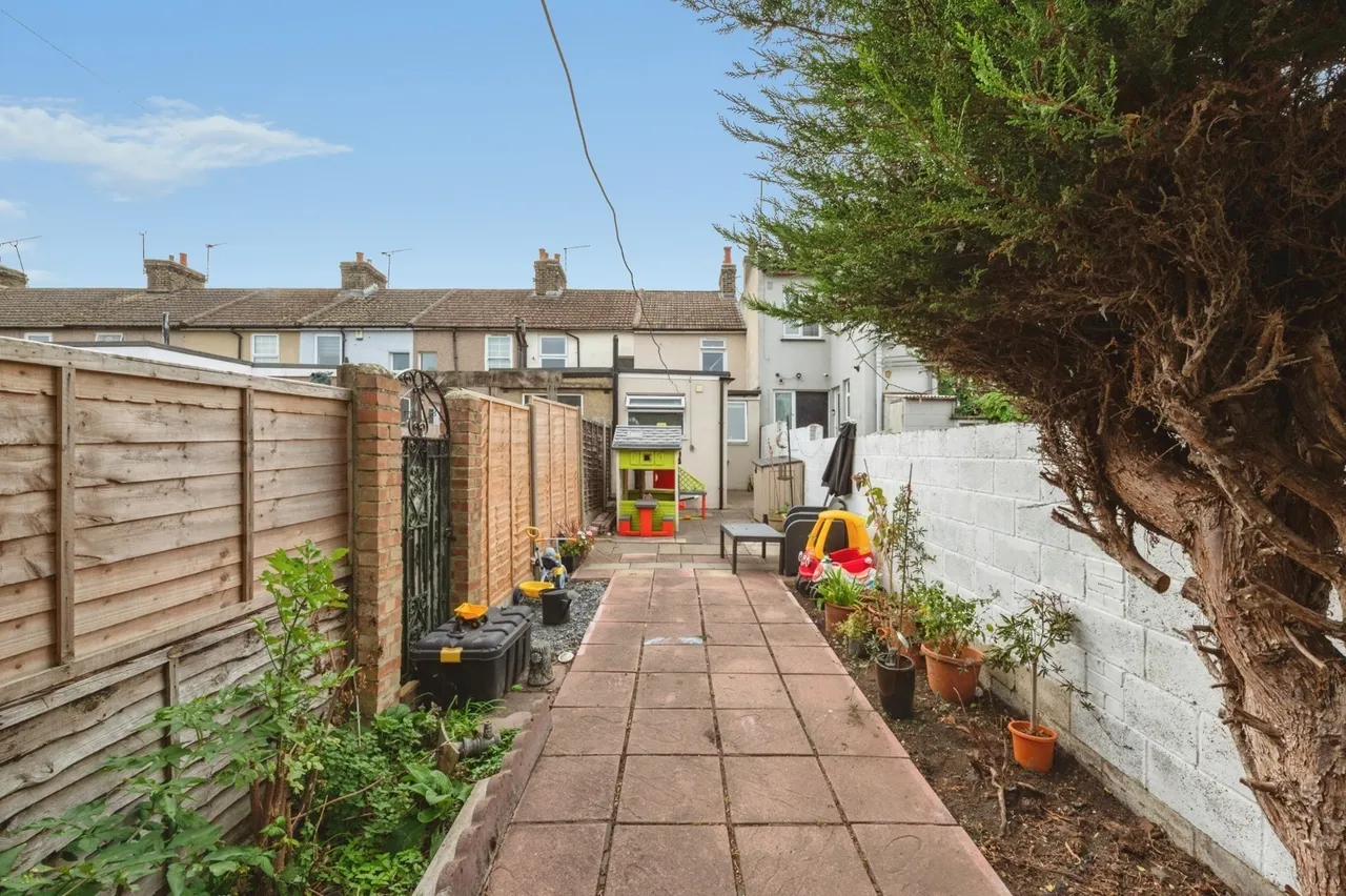 Lower Higham Road, DA12, photo 16