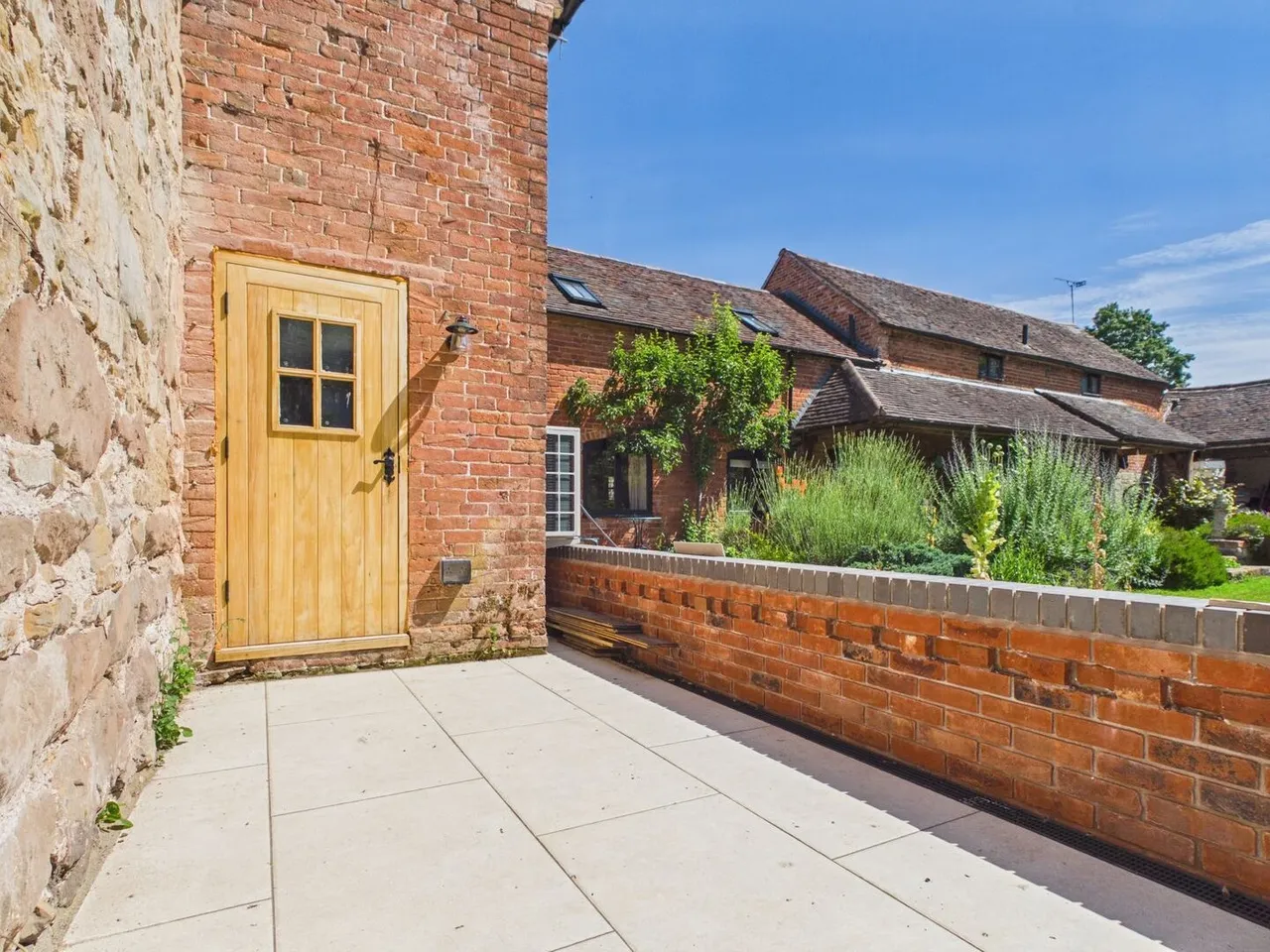 Albrighton, Wolverhampton WV7 3AT, photo 13