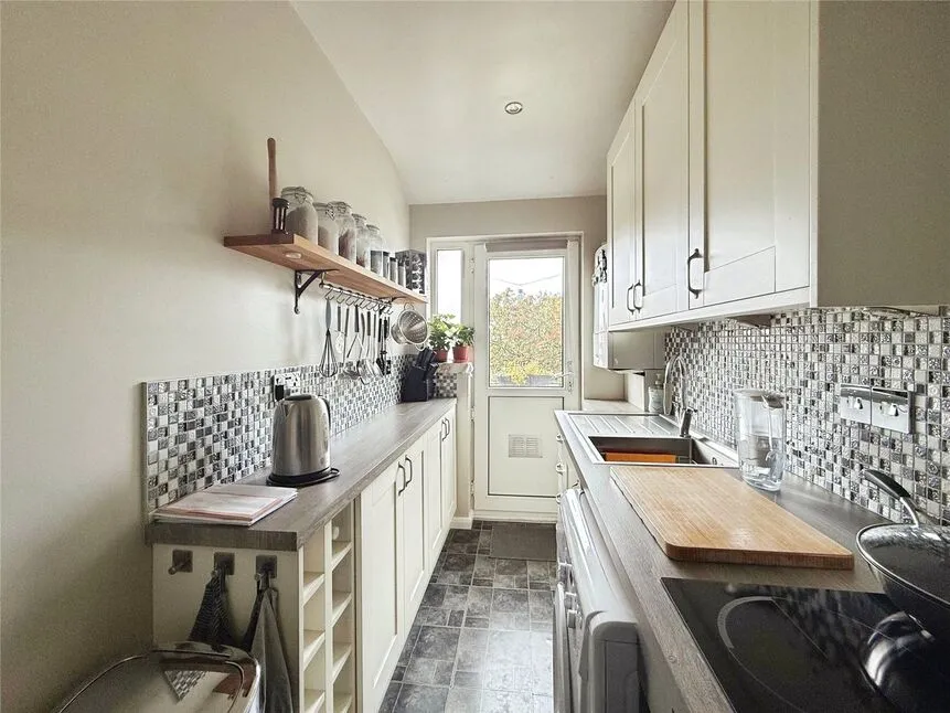 Garrison Court, Hitchin, SG4, photo 6