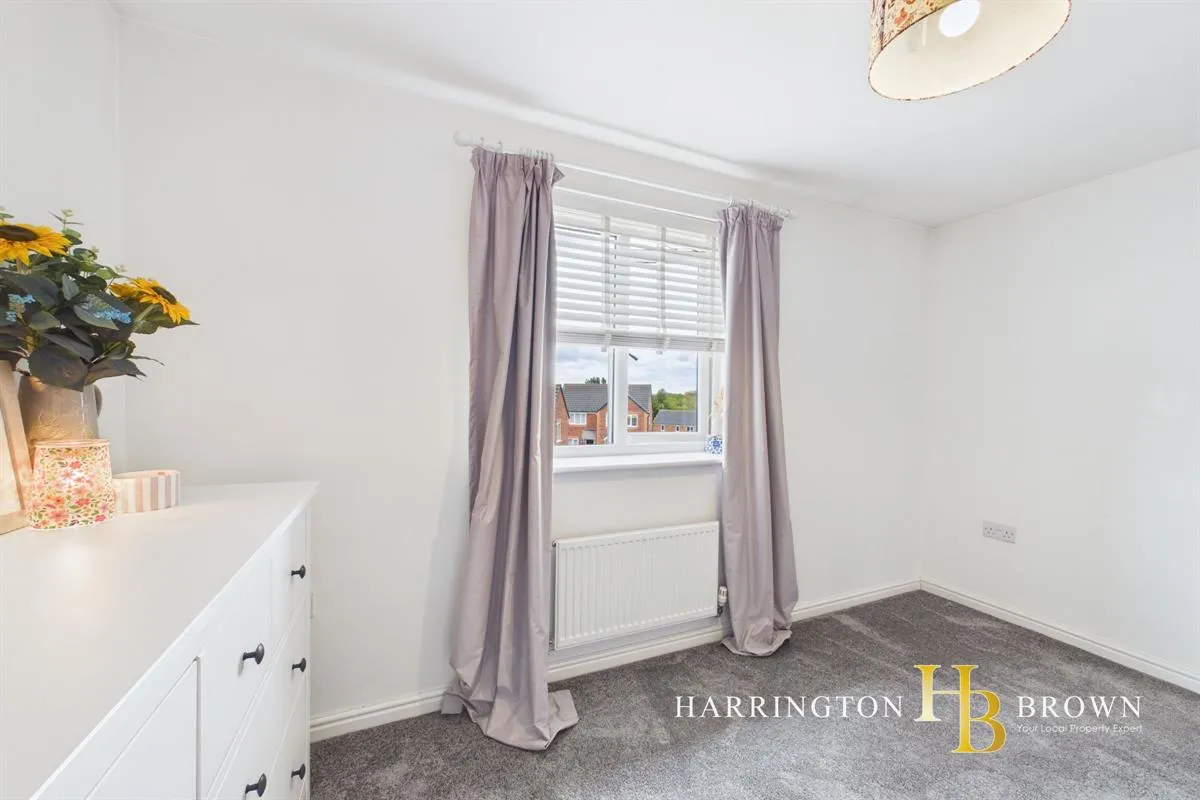 Gerard Close, Stanley, photo 11