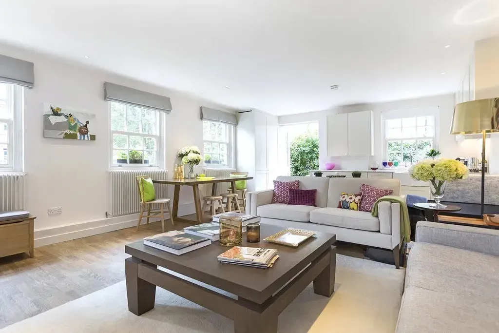 2 bed flat to rent, Long Lane, London, SE1