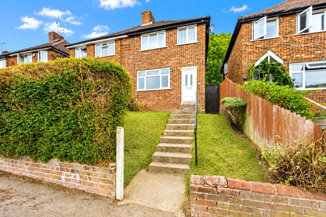 3 bed house for sale, Rodway Road, Tilehurst, RG30