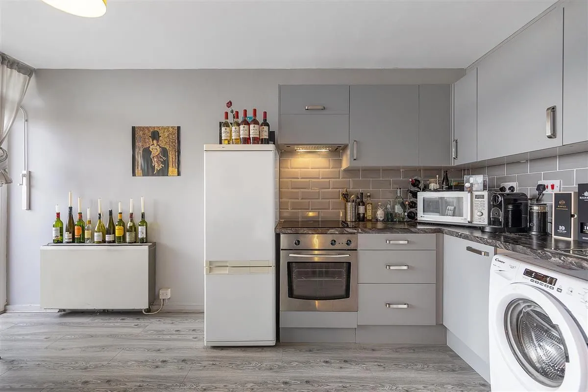 2 bed flat for sale — Flat 79, Hide Tower, Regency Street, London