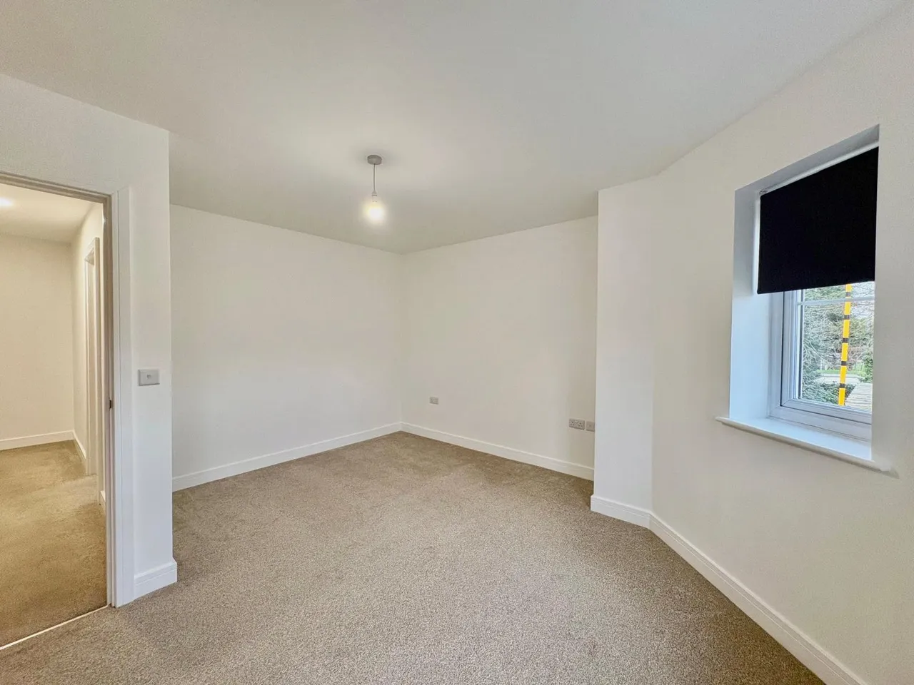 Grove Cross Road, Frimley, GU16, photo 11