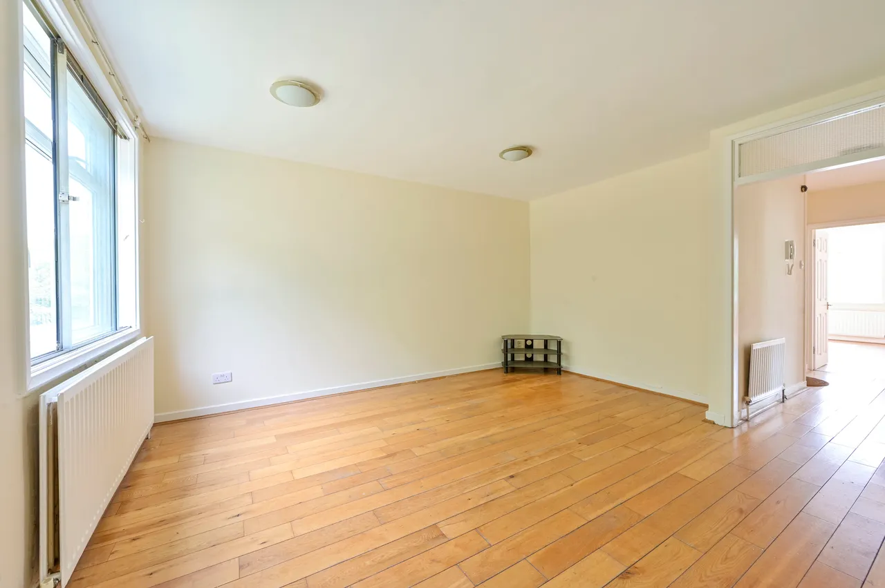 11 Maple Lodge, 2 Whitefield Close, London, photo 9