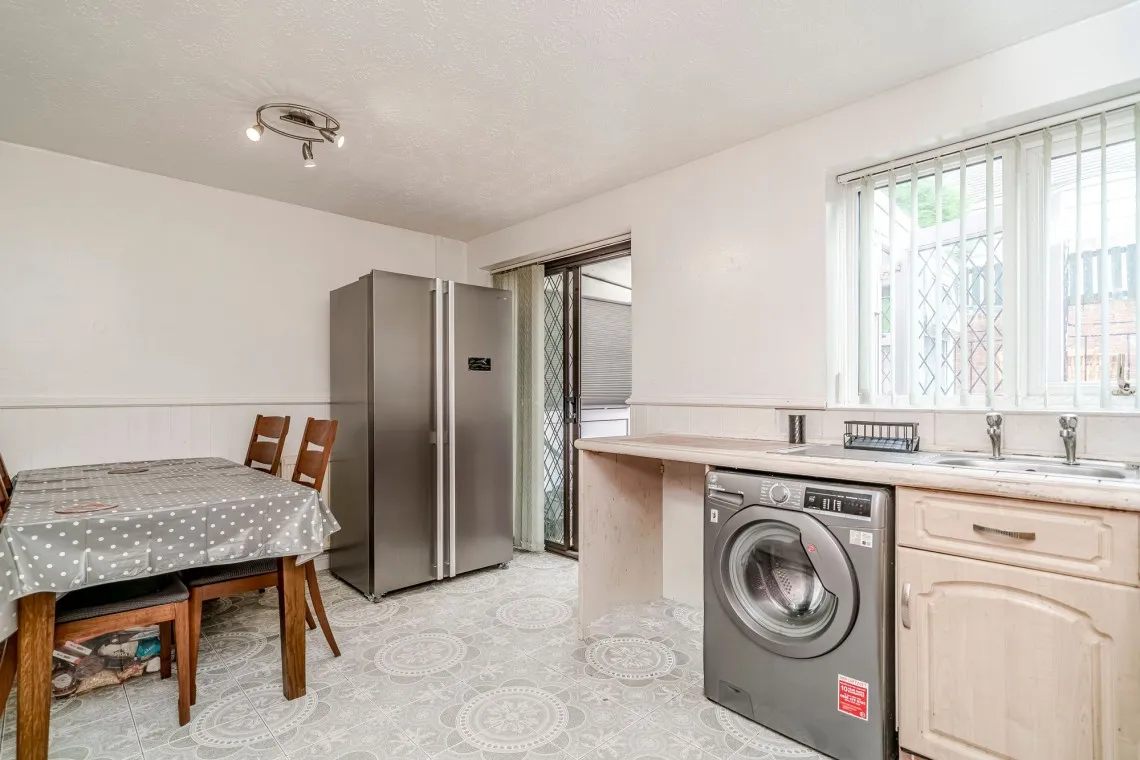 Athol Grove, Chorley, PR6, photo 11