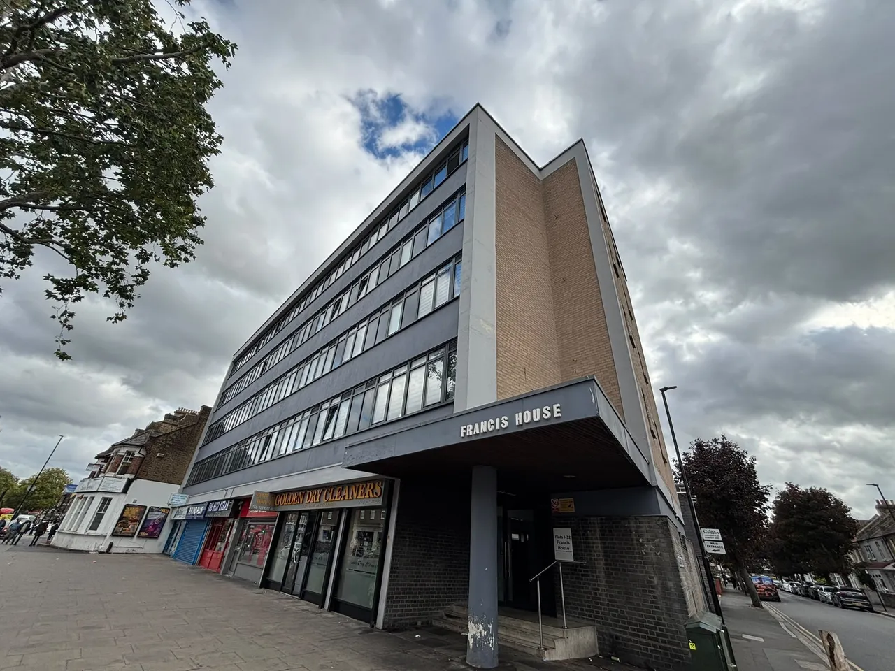 1 bed property to rent, Barking Road, London, E13