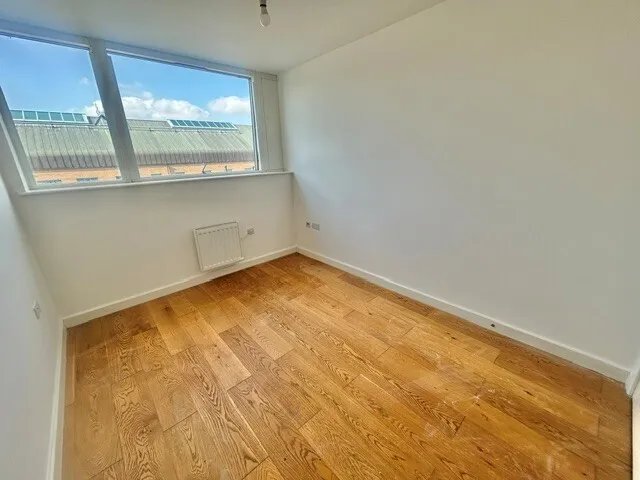 Regent House, Basildon, SS14, photo 4