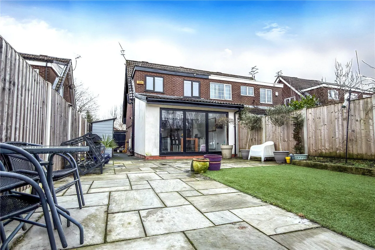 The Fairway, New Moston, M40, photo 17