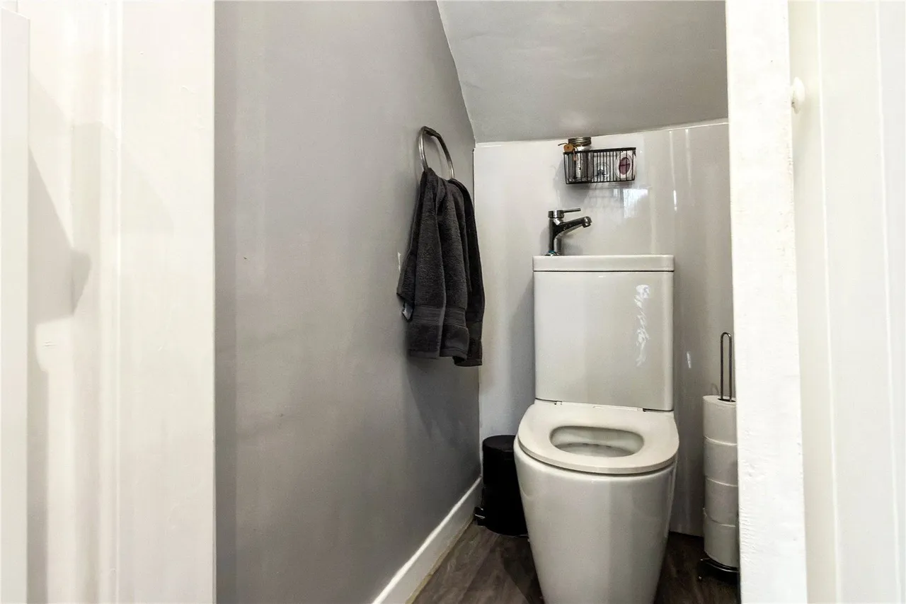 The Fairway, New Moston, M40, photo 8