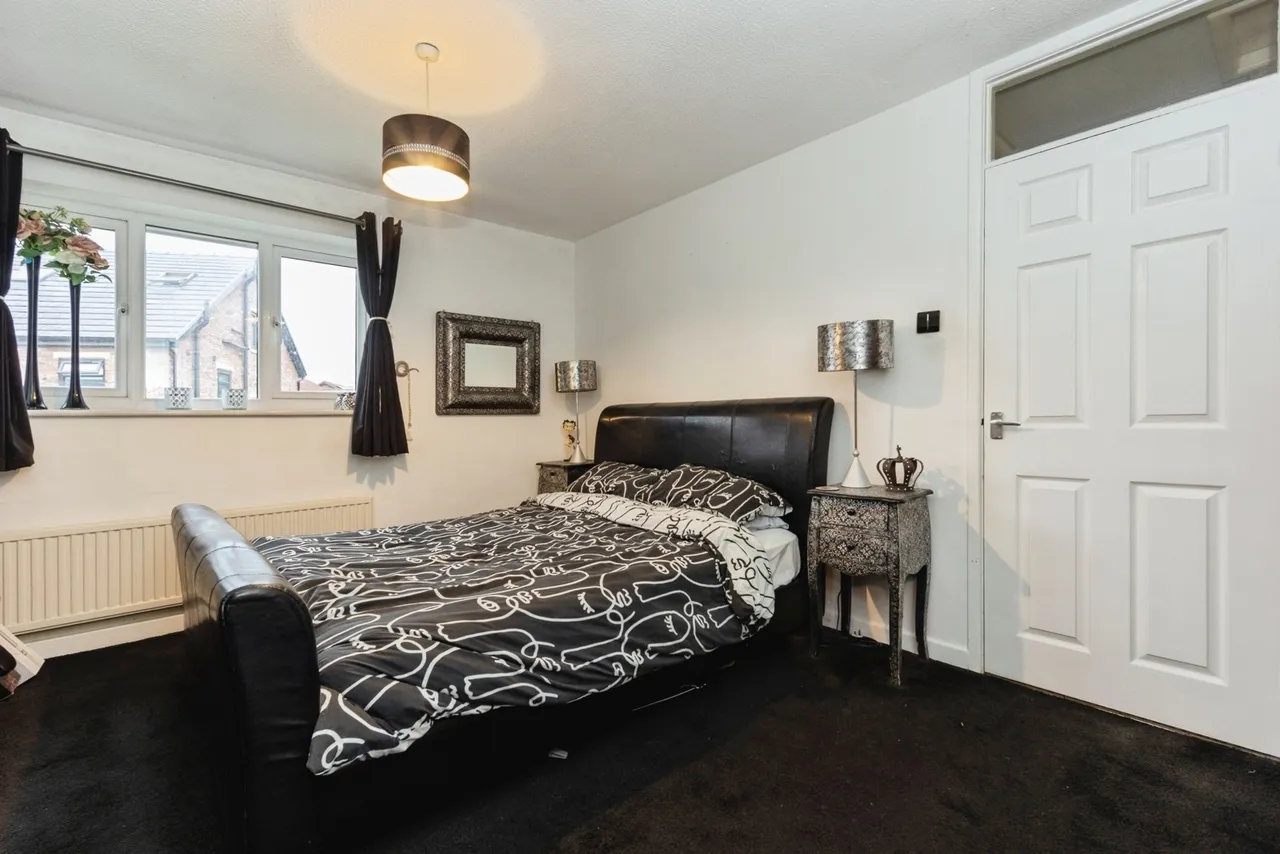 Farmers Close, SALE, Cheshire, M33, photo 13