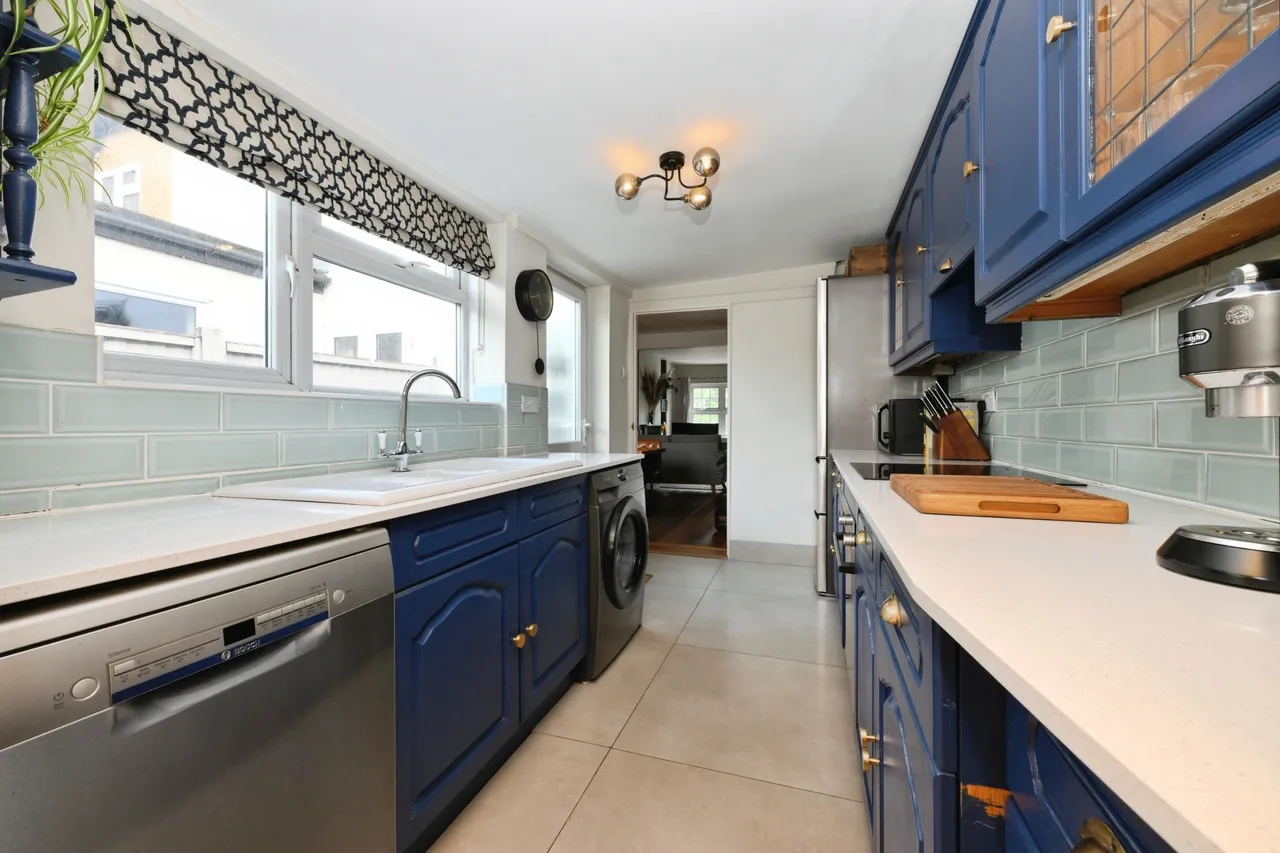 Park Road, Ware, SG12, photo 11