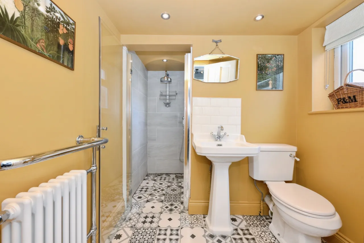 Park Road, Ware, SG12, photo 12