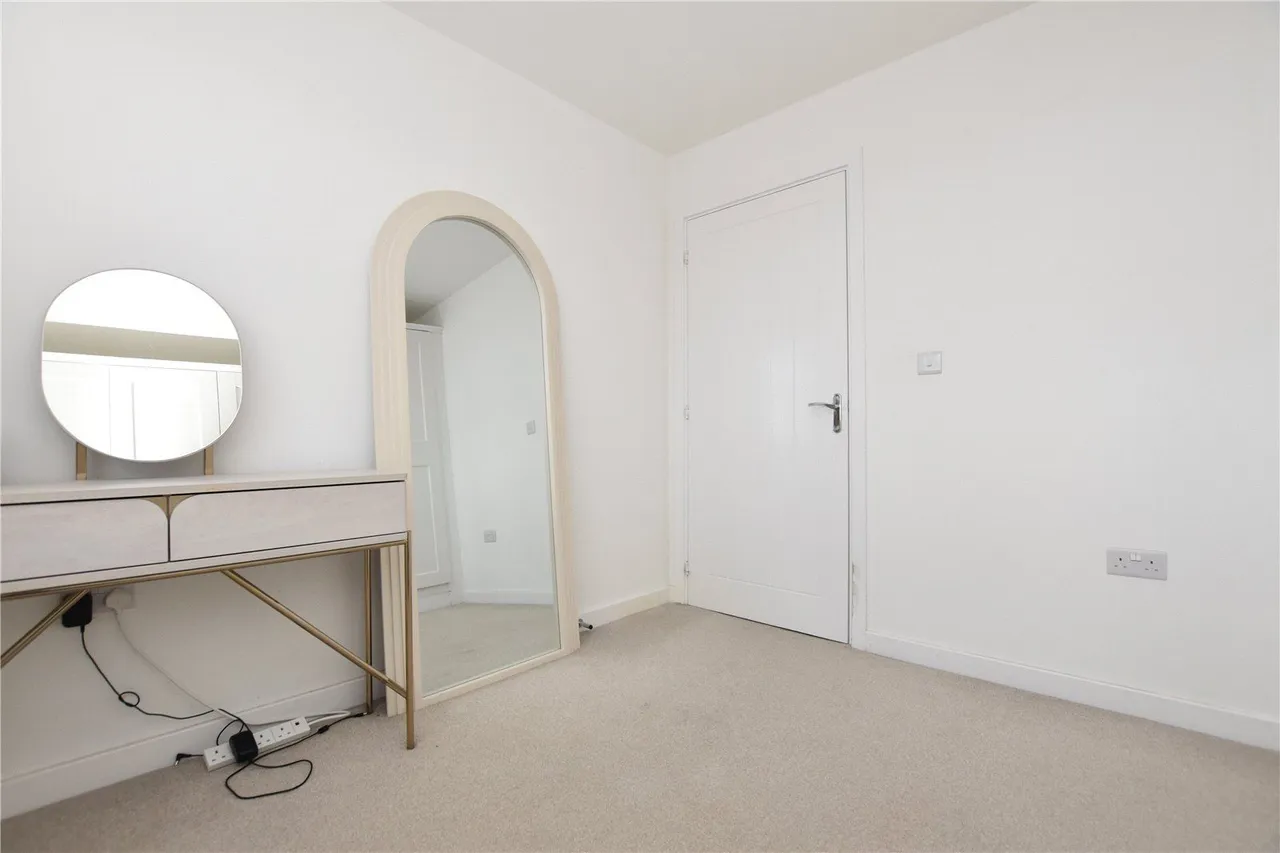 Viceroy View, Churwell, LS27, photo 15