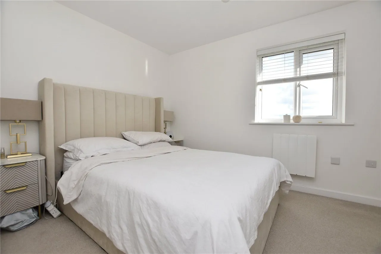 Viceroy View, Churwell, LS27, photo 4