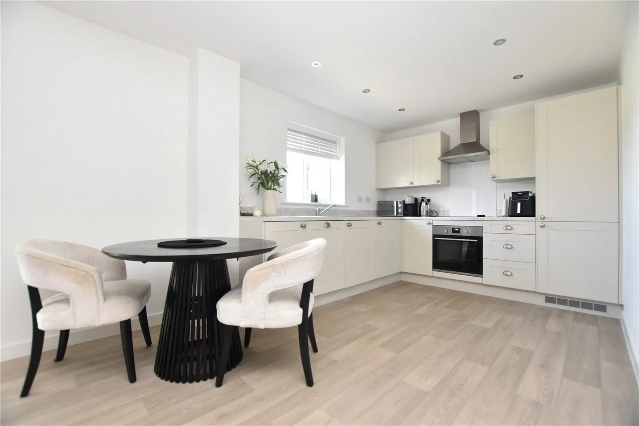 Viceroy View, Churwell, LS27, photo 2