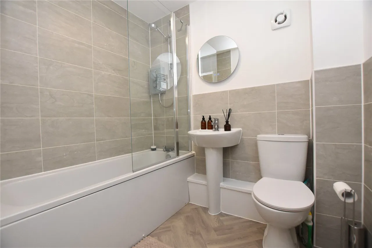 Viceroy View, Churwell, LS27, photo 8