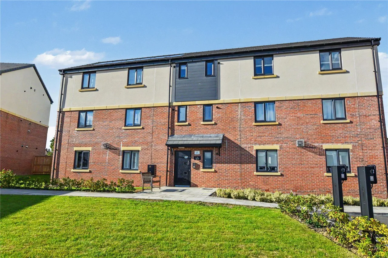 Viceroy View, Churwell, LS27, photo 10