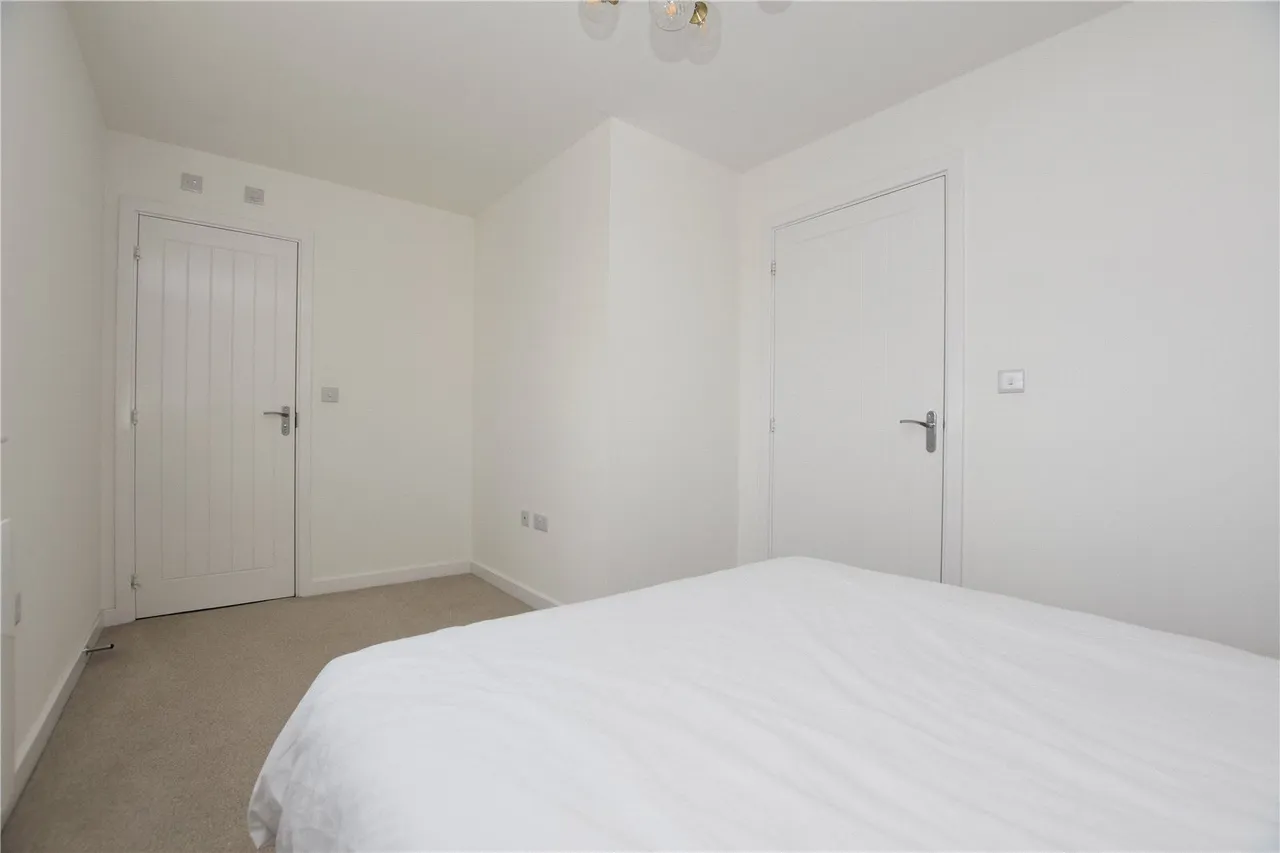 Viceroy View, Churwell, LS27, photo 14