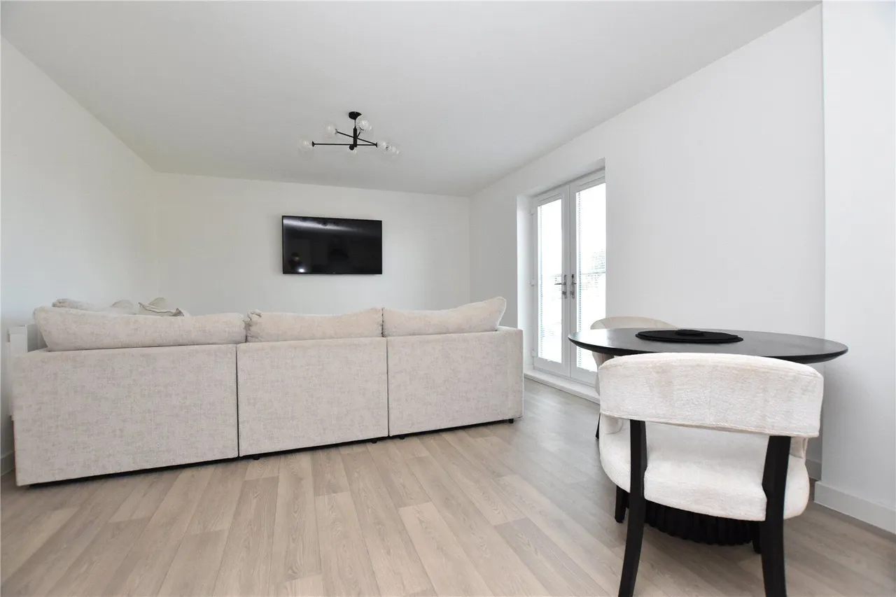 Viceroy View, Churwell, LS27, photo 12