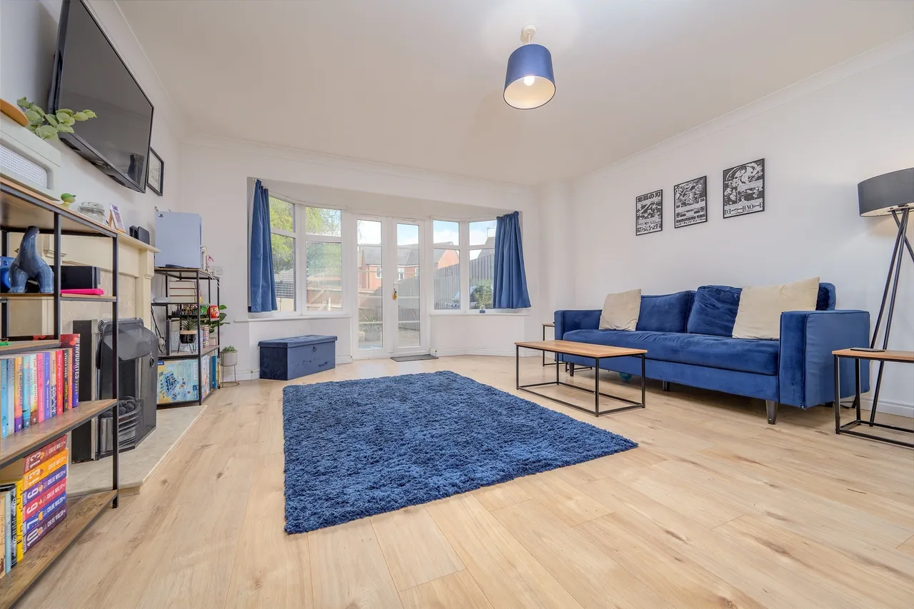 Burdock Way, Kettering, NN14, photo 2