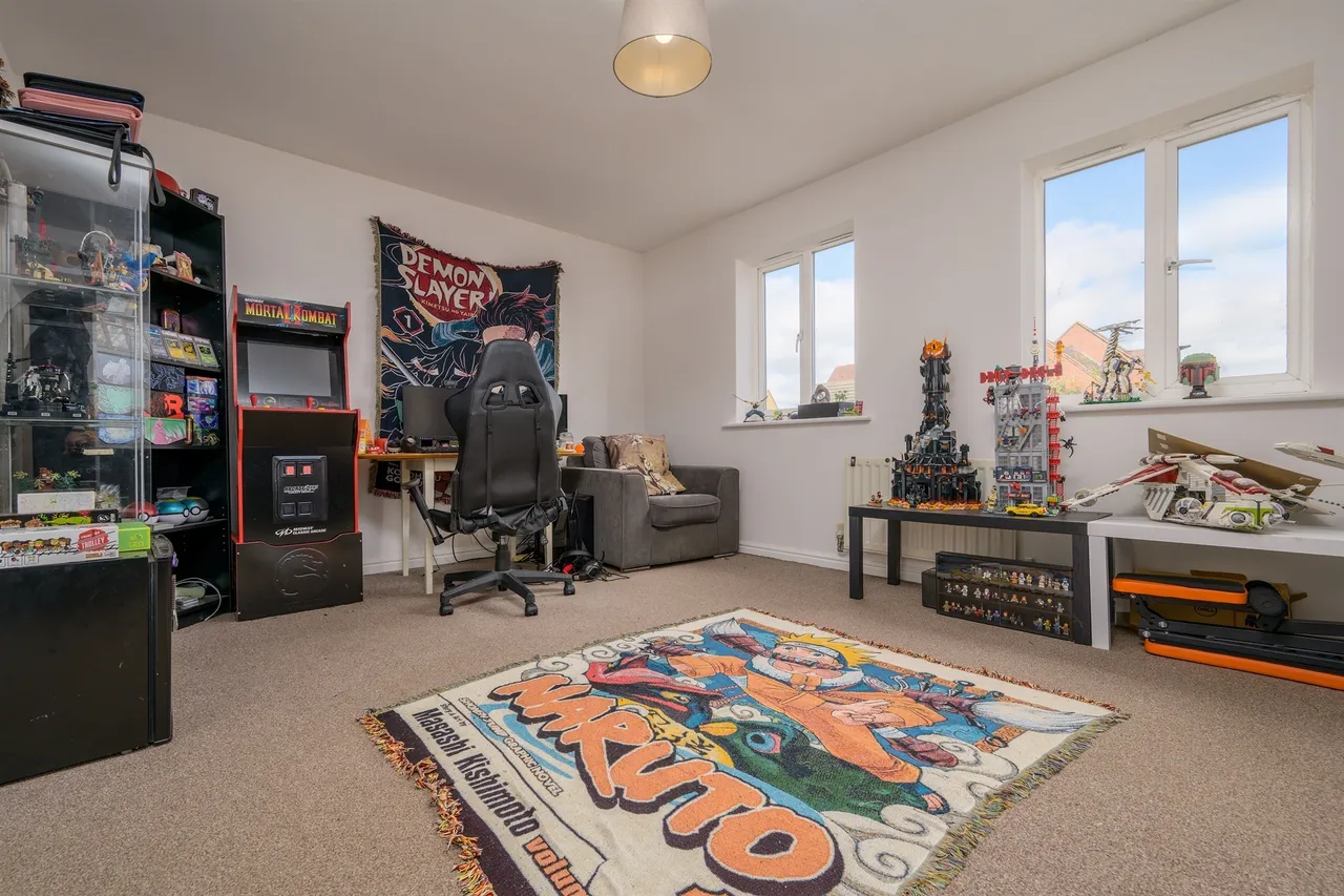 Burdock Way, Kettering, NN14, photo 5
