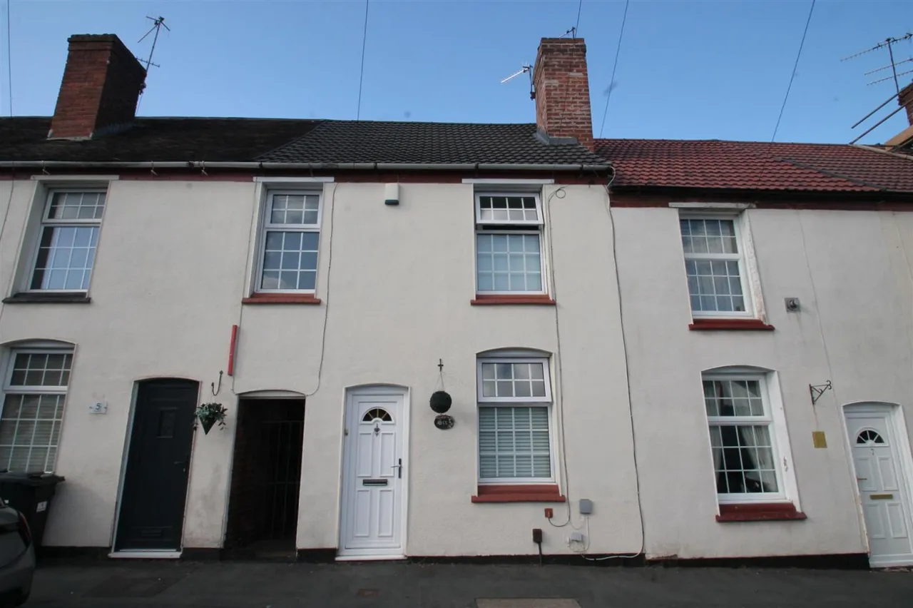 2 bed property for sale — Wright Street, Halesowen
