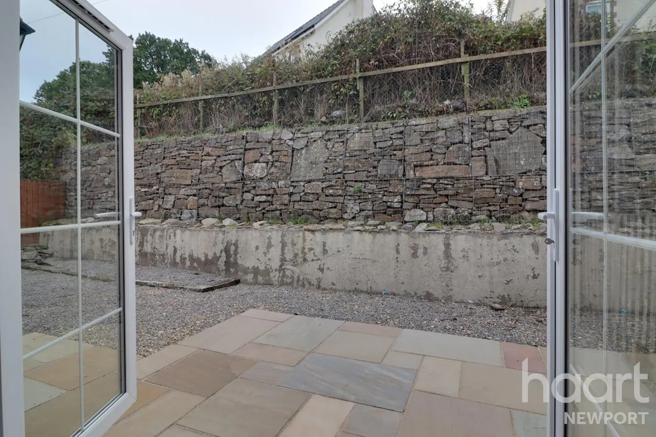 Pontypool, NP4, photo 12