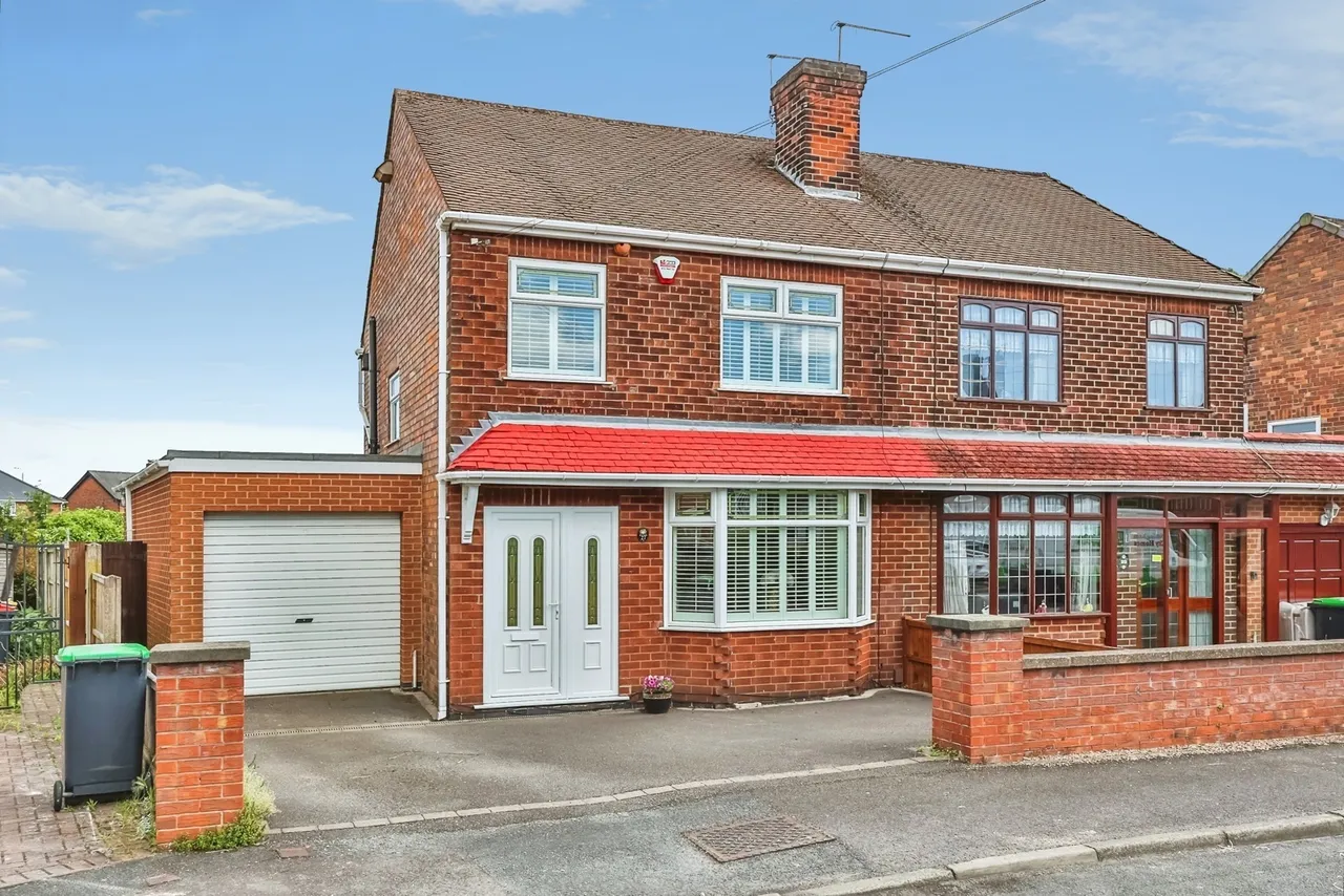 3 bed house for sale — Brookfield Avenue, Hucknall, Nottingham, Nottinghamshire, NG15
