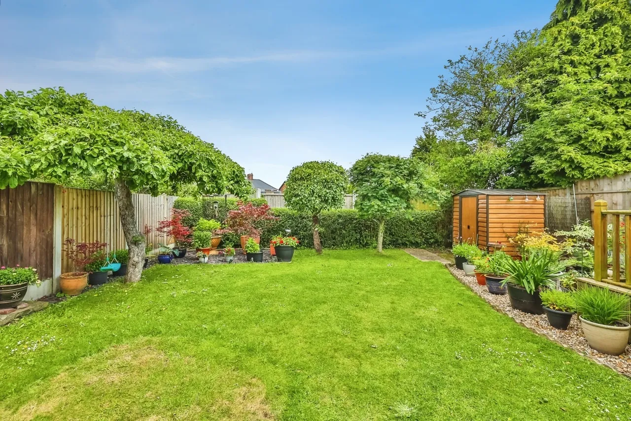 Brookfield Avenue, Hucknall, Nottingham, Nottinghamshire, NG15, photo 22